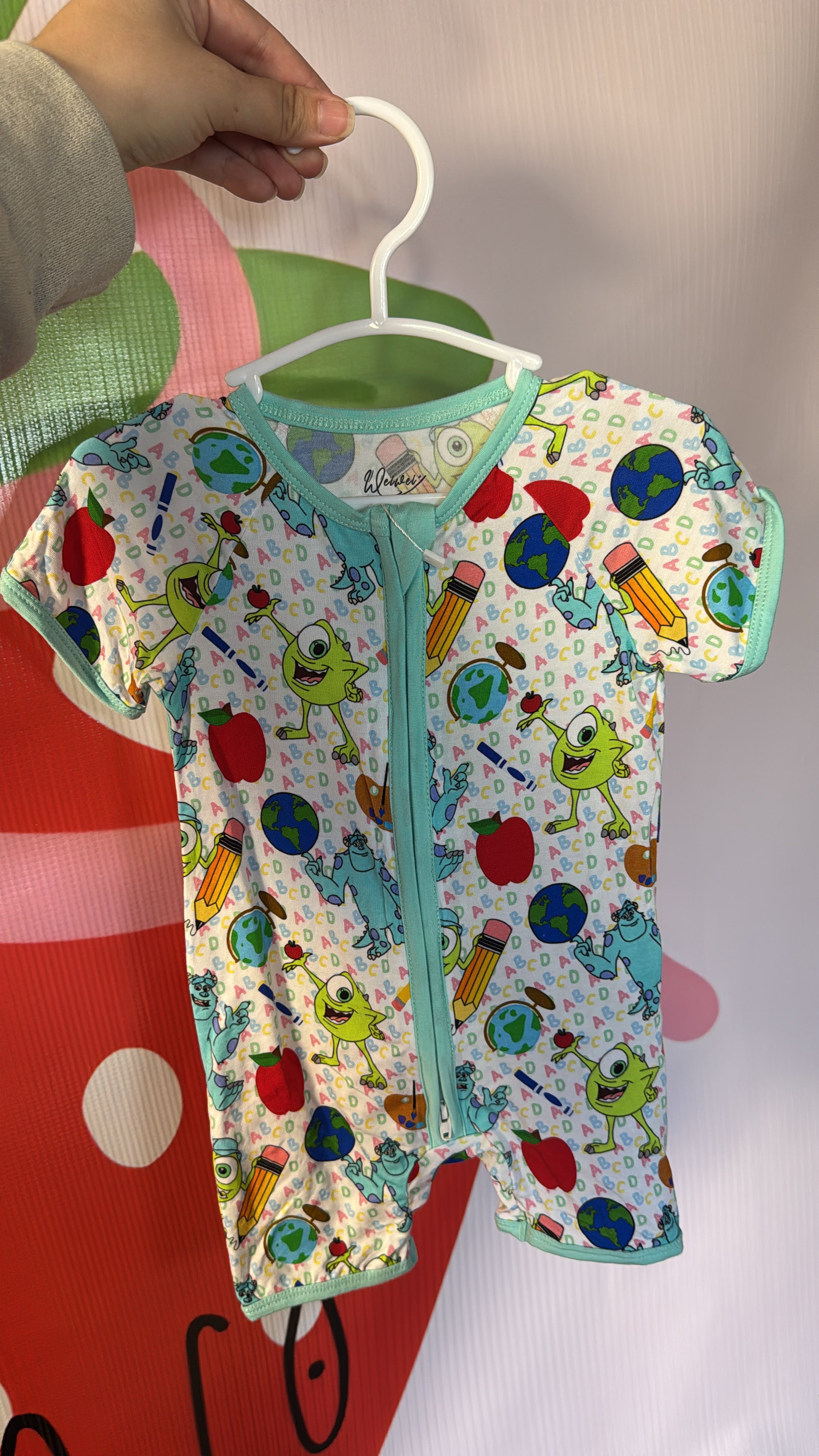 Monsters University Shortie
